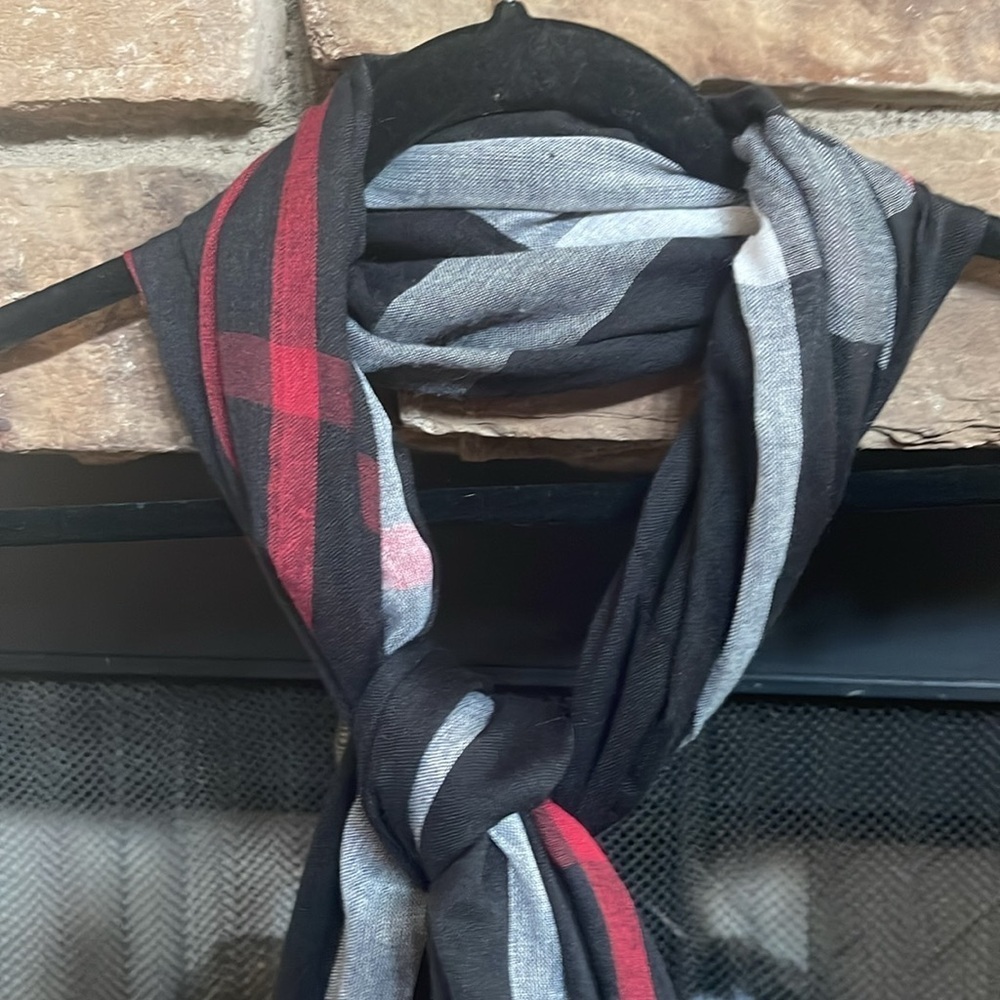 Red, black, and gray scarf with fringe - Picture 2 of 8